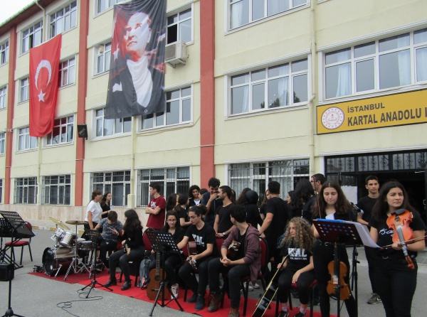 19 Mayıs Atatürkü Anma, Gençlik ve Spor Bayramını Kutladık